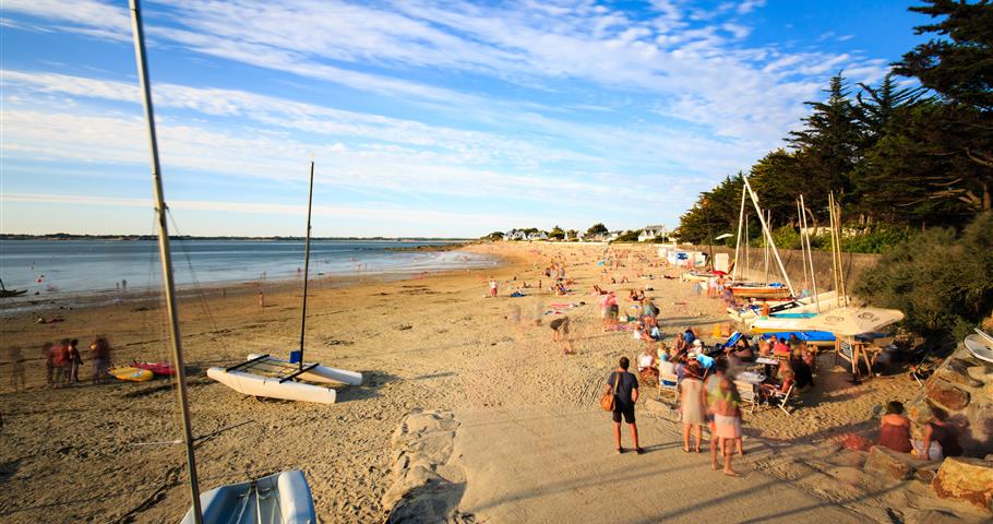Plage de Surlock à Mesquer proche du Camping avec piscine à Mesquer Quimiac 44